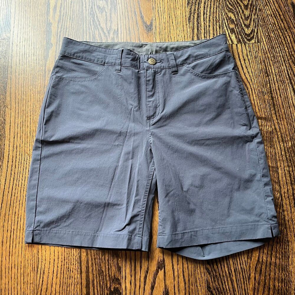 Patagonia Women's Skyline Traveler Shorts (Size 8)